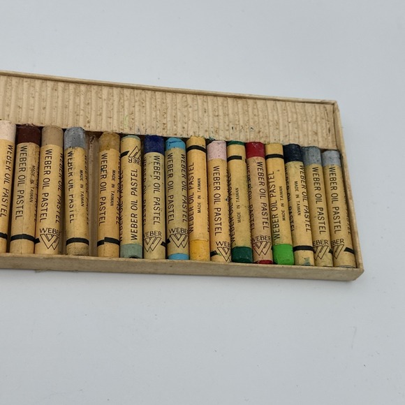 VINTAGE F.‎ WEBER CO ARTISTS' 25 COLOR OIL PASTELS #502343 MADE IN Taiwan - Picture 9 of 9